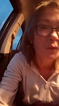 Snapshot of Timide_girl2 chatting on 02/13/25, 05:54 Timide girl2 online show from 02/13/25, 05:54