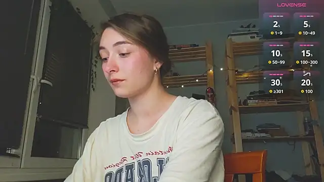 monlight  dana online show from 11/23/25, 03:45