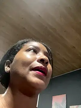 Berry Bans online show from 10/30/25, 12:39