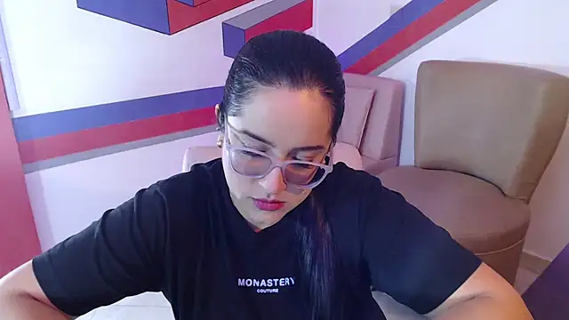 Sofiia davis23 online show from 12/10/24, 01:00