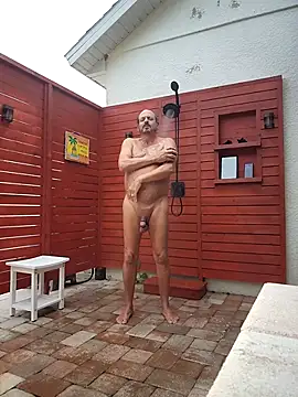 theclubist111 online show from 05/11/26, 03:40