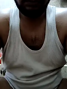 Snapshot of indianhotche chatting on 12/26/24, 02:33 indianhotche online show from 12/26/24, 02:33