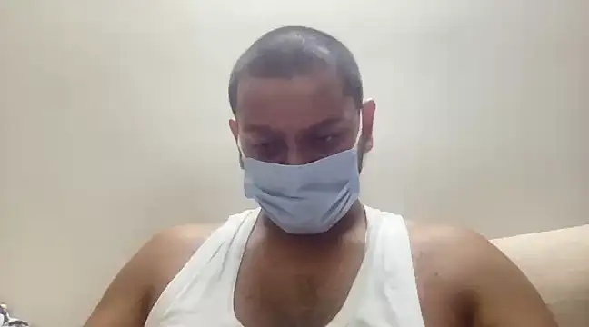 Snapshot of indianhotche chatting on 01/17/25, 08:22 indianhotche online show from 01/17/25, 08:22