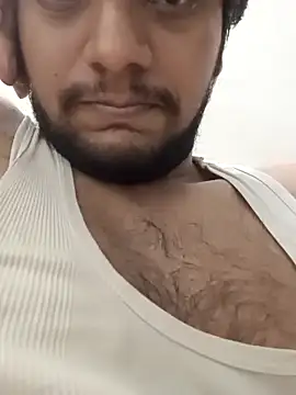 Snapshot of indianhotche chatting on 09/16/25, 08:32 indianhotche online show from 09/16/25, 08:32