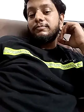 Snapshot of indianhotche chatting on 11/07/25, 08:09 indianhotche online show from 11/07/25, 08:09