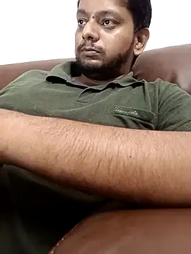 Snapshot of indianhotche chatting on 11/25/25, 07:36 indianhotche online show from 11/25/25, 07:36