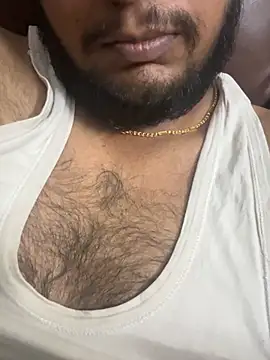 Snapshot of indianhotche chatting on 02/05/26, 07:18 indianhotche online show from 02/05/26, 07:18