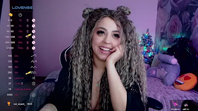  Just a queen 3 online show from 01/15/25, 09:09