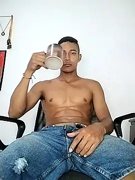 Demiansteven2 online show from 09/18/25, 02:41