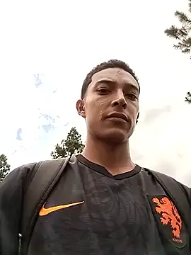 Demiansteven2 online show from 04/17/26, 06:44