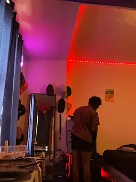 GersonGil1 online show from 03/10/25, 06:45