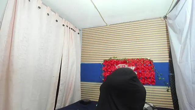 Snapshot of rosse_2504 chatting on 07/03/26, 12:33 rosse 2504 online show from 07/03/26, 12:33