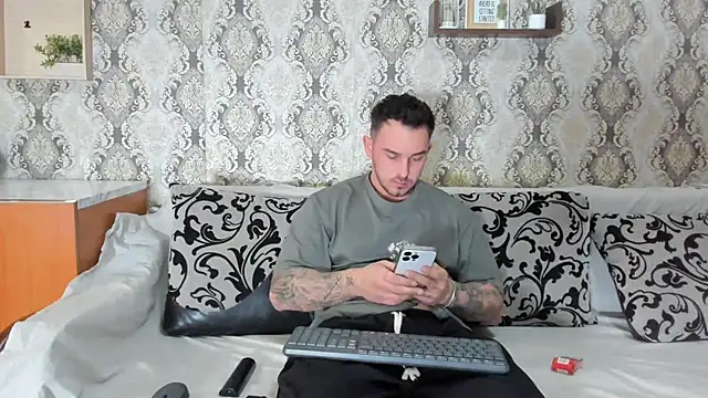 Jonmusclemaster online show from 02/05/25, 08:25