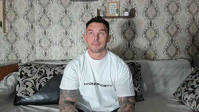 Jonmusclemaster online show from 02/11/25, 08:20