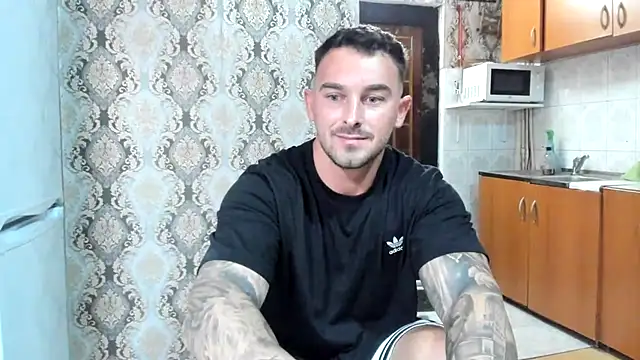 Snapshot of Jonmusclemaster chatting on 07/30/26, 09:03 Jonmusclemaster online show from 07/30/26, 09:03