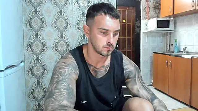 Snapshot of Jonmusclemaster chatting on 08/01/26, 07:57 Jonmusclemaster online show from 08/01/26, 07:57