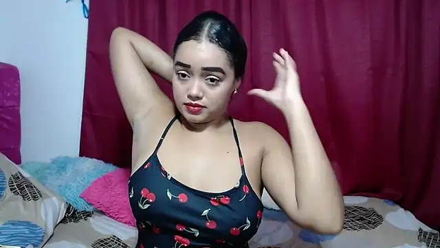 kiara milf  online show from 04/14/26, 01:00