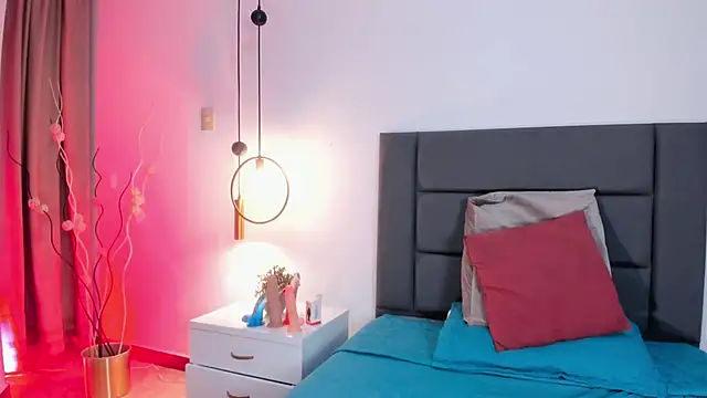 AlissaNix online show from 01/29/25, 10:11