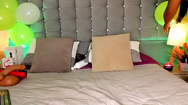 Poacahontasfg online show from 03/17/25, 03:57