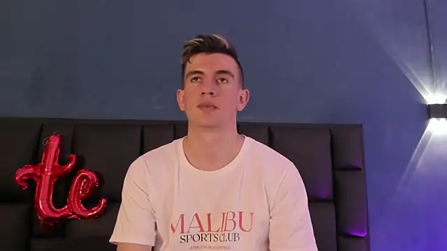 MikaelSlow online show from 02/13/26, 04:30