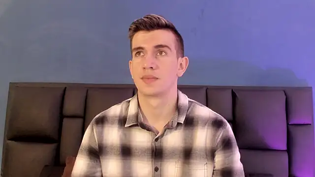 MikaelSlow online show from 02/18/26, 02:07