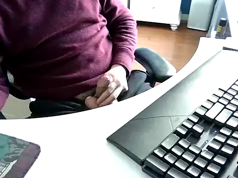 big-pig online show from 12/28/24, 06:28