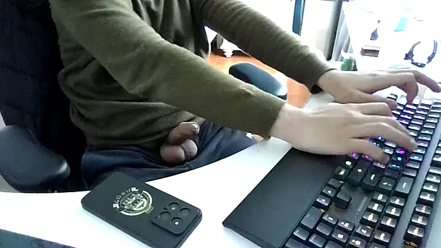 big-pig online show from 02/15/26, 05:26