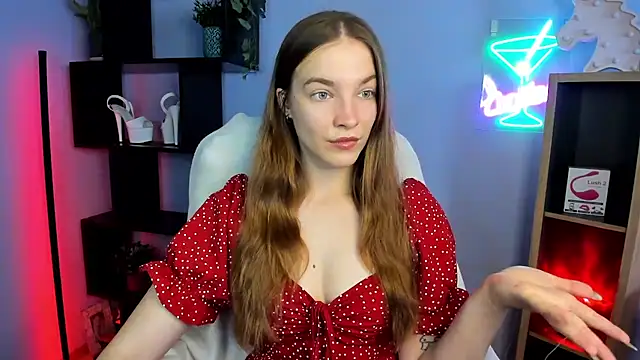 kenzie x online show from 11/07/25, 07:41