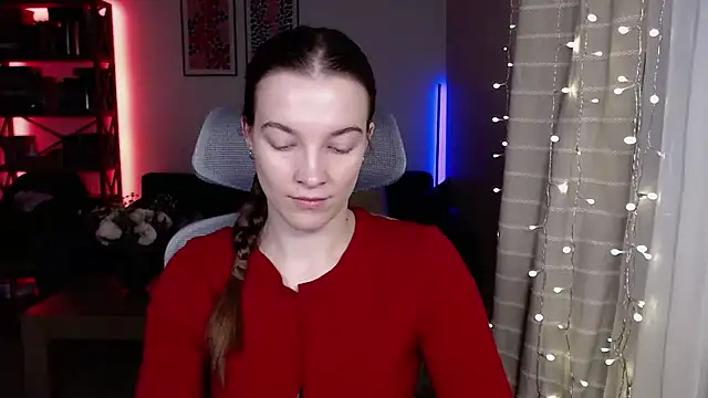 Snapshot of kenzie_x chatting on 02/22/26, 07:08 kenzie x online show from 02/22/26, 07:08