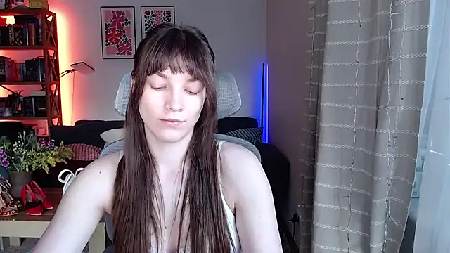 Snapshot of kenzie_x chatting on 03/05/26, 07:26 kenzie x online show from 03/05/26, 07:26