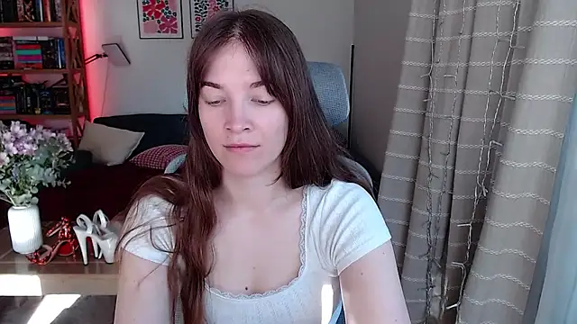 Snapshot of kenzie_x chatting on 04/21/26, 06:31 kenzie x online show from 04/21/26, 06:31