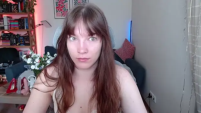 Snapshot of kenzie_x chatting on 06/17/26, 04:26 kenzie x online show from 06/17/26, 04:26