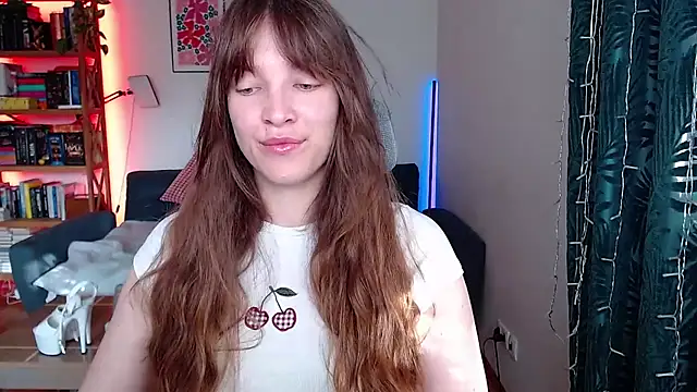 Snapshot of kenzie_x chatting on 07/09/26, 04:27 kenzie x online show from 07/09/26, 04:27
