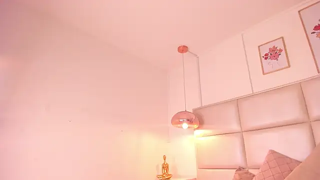 Aily Yozuko online show from 03/06/25, 02:51