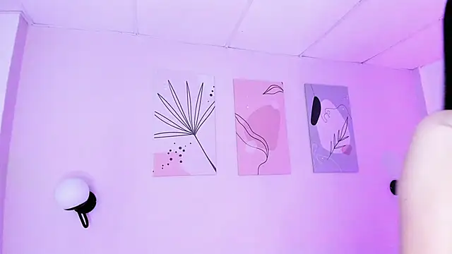 Snapshot of GENNESIS_LOVE chatting on 12/05/24, 09:06 GENNESIS LOVE online show from 12/05/24, 09:06