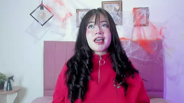 Snapshot of GENNESIS_LOVE chatting on 10/24/25, 03:25 GENNESIS LOVE online show from 10/24/25, 03:25