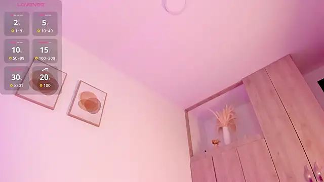 Mia 222 online show from 02/14/26, 10:56