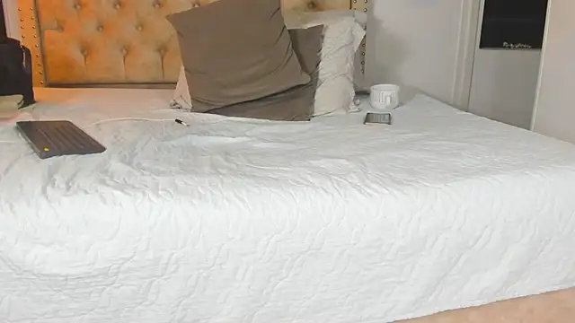 Snapshot of Anya_Texas chatting on 01/27/25, 02:20 Anya Texas online show from 01/27/25, 02:20