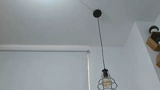 Snapshot of Anya_Texas chatting on 09/24/25, 07:39 Anya Texas online show from 09/24/25, 07:39