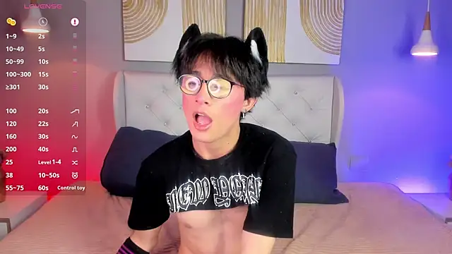 cherryy boy online show from 04/13/26, 07:41