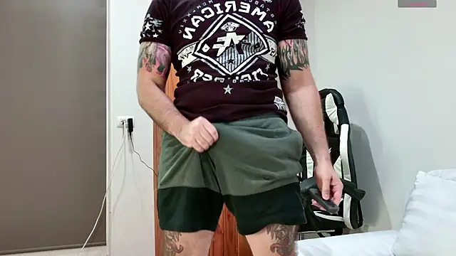 Snapshot of JayXCee_Official chatting on 02/08/25, 03:19 JayXCee Official online show from 02/08/25, 03:19