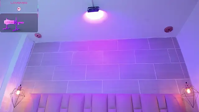 brithanyadams23 online show from 10/01/25, 03:12