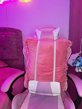 YovngBaby online show from 04/17/26, 04:37