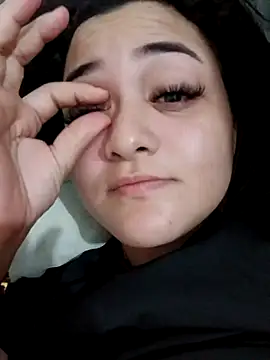 Snapshot of Liancy chatting on 02/16/25, 04:20 Liancy online show from 02/16/25, 04:20