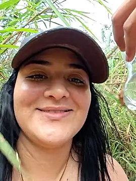 Snapshot of Liancy chatting on 03/22/25, 09:21 Liancy online show from 03/22/25, 09:21