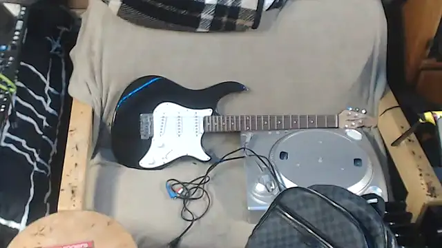 tongueispowerr6d9 online show from 03/10/26, 11:43