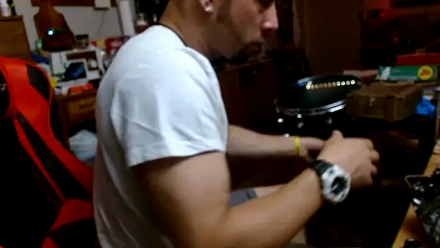 tongueispowerr6d9 online show from 06/10/26, 06:56