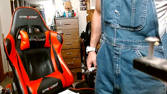 tongueispowerr6d9 online show from 07/05/26, 07:37