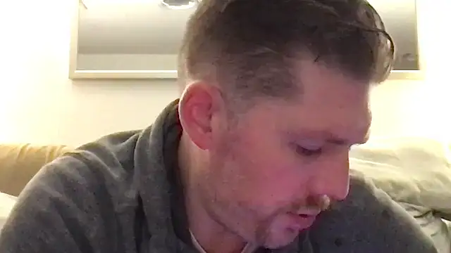 Rock Pierce online show from 02/08/25, 01:01