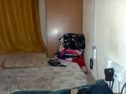 Snapshot of sandra_sauvage chatting on 03/19/25, 12:15 sandra sauvage online show from 03/19/25, 12:15